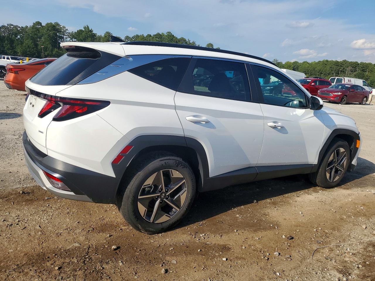 2026 HYUNDAI TUCSON SEL — снимка 3