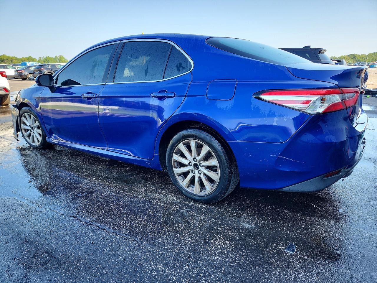 2018 TOYOTA CAMRY LE — снимка 2