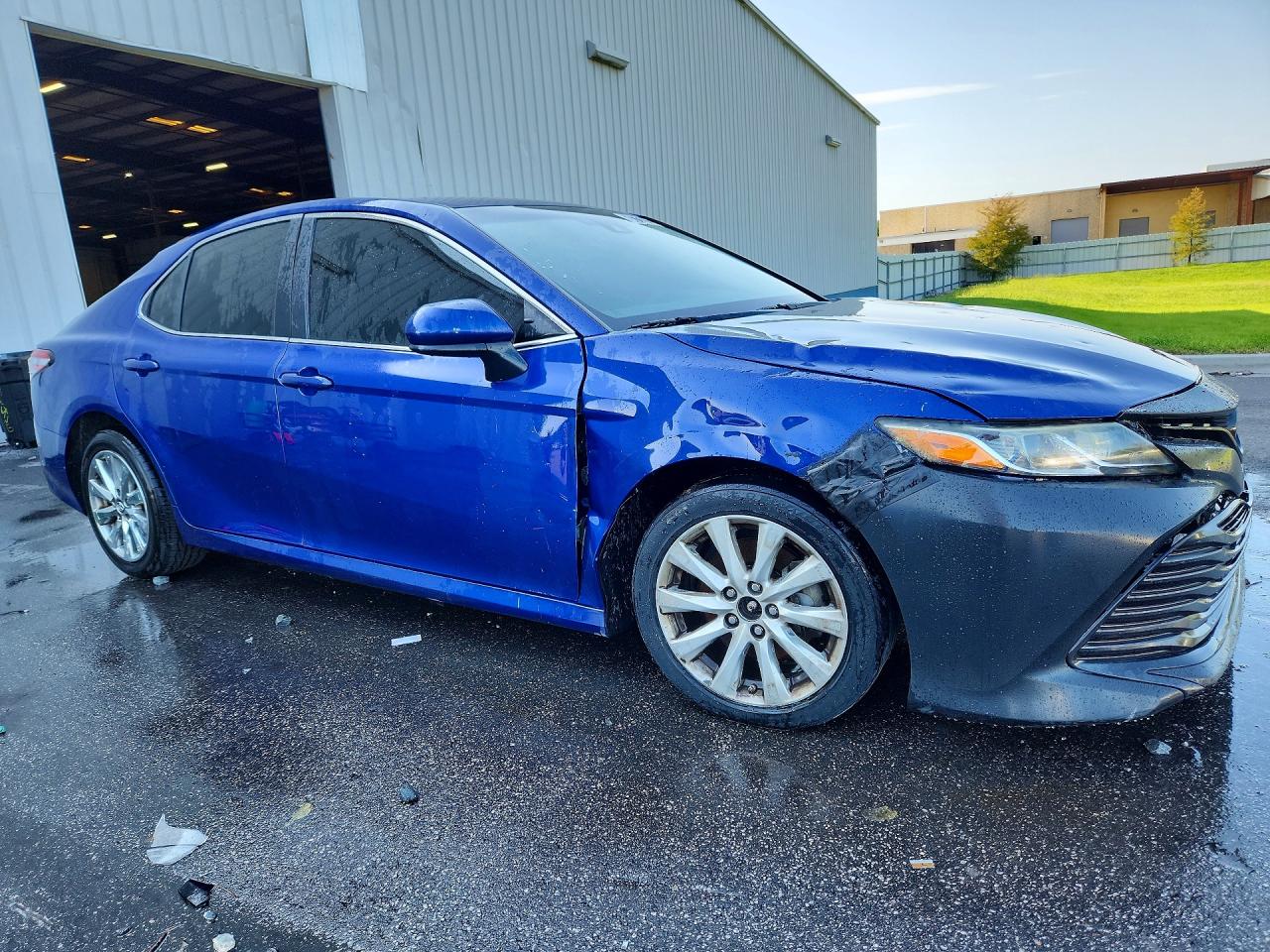 2018 TOYOTA CAMRY LE — снимка 4