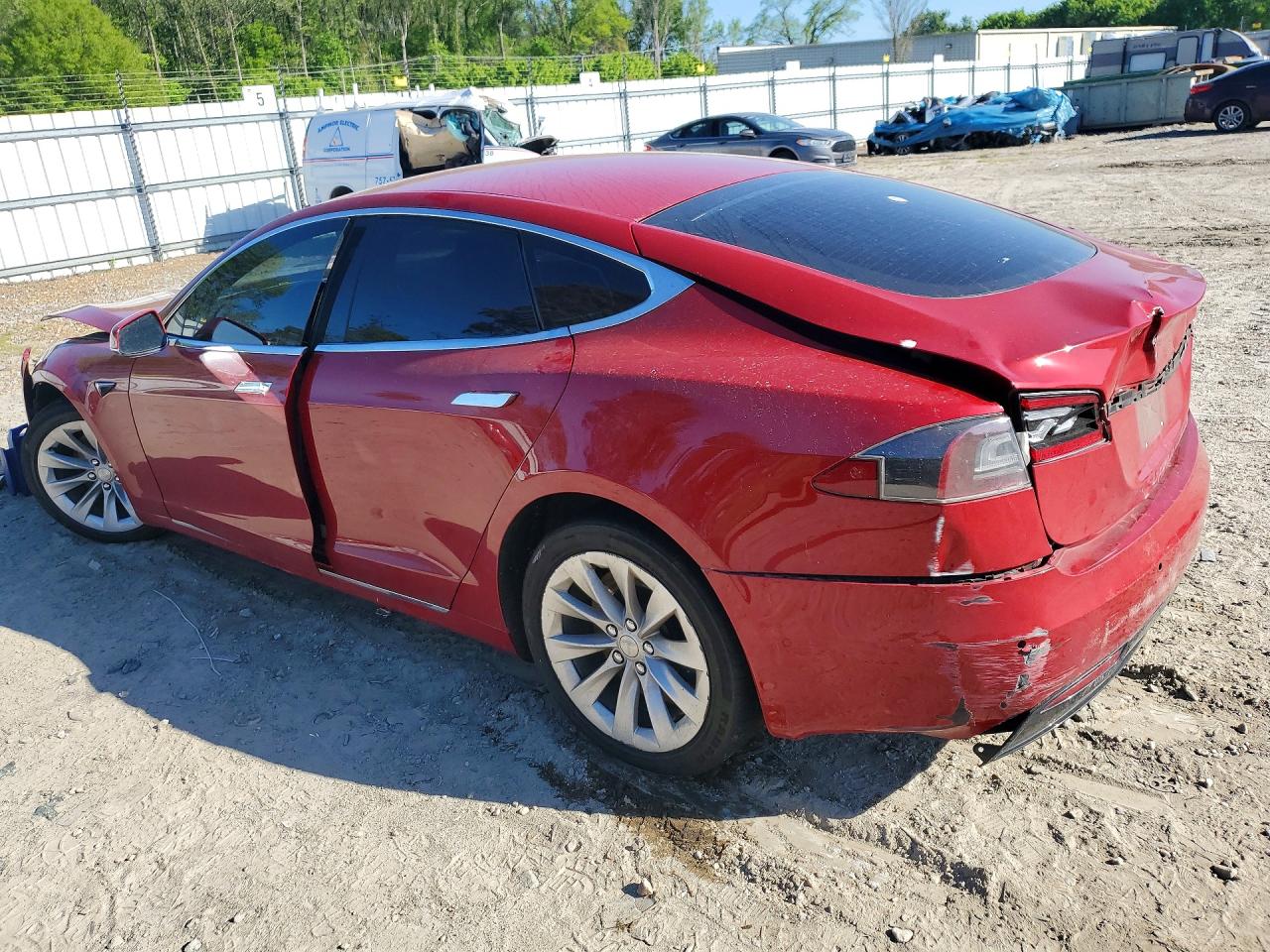2016 TESLA MODEL S — снимка 2