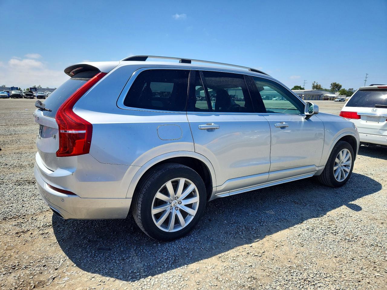 2016 VOLVO XC90 T6 — снимка 3