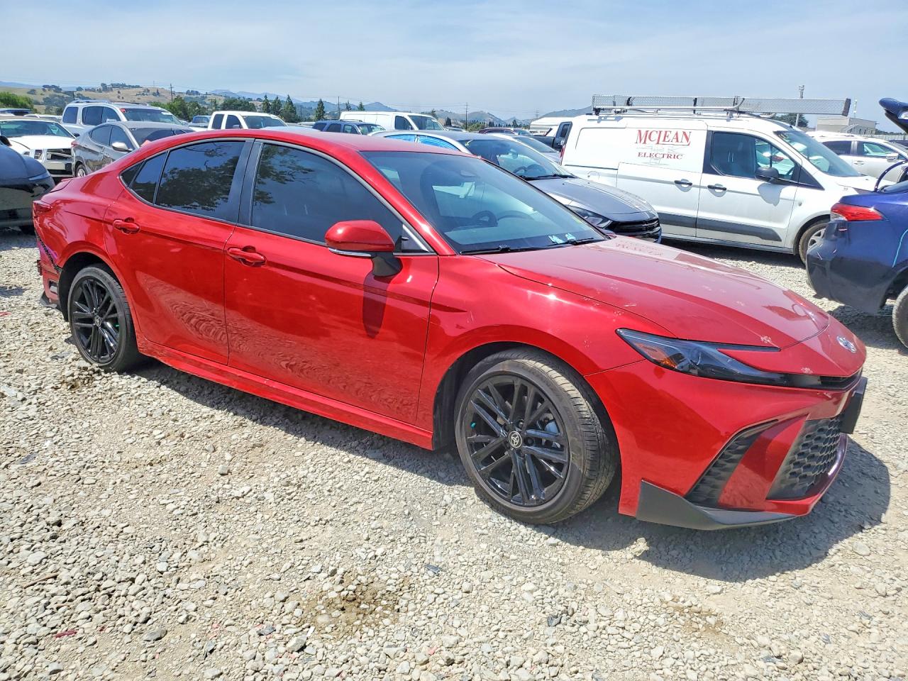 2025 TOYOTA CAMRY SE — снимка 4