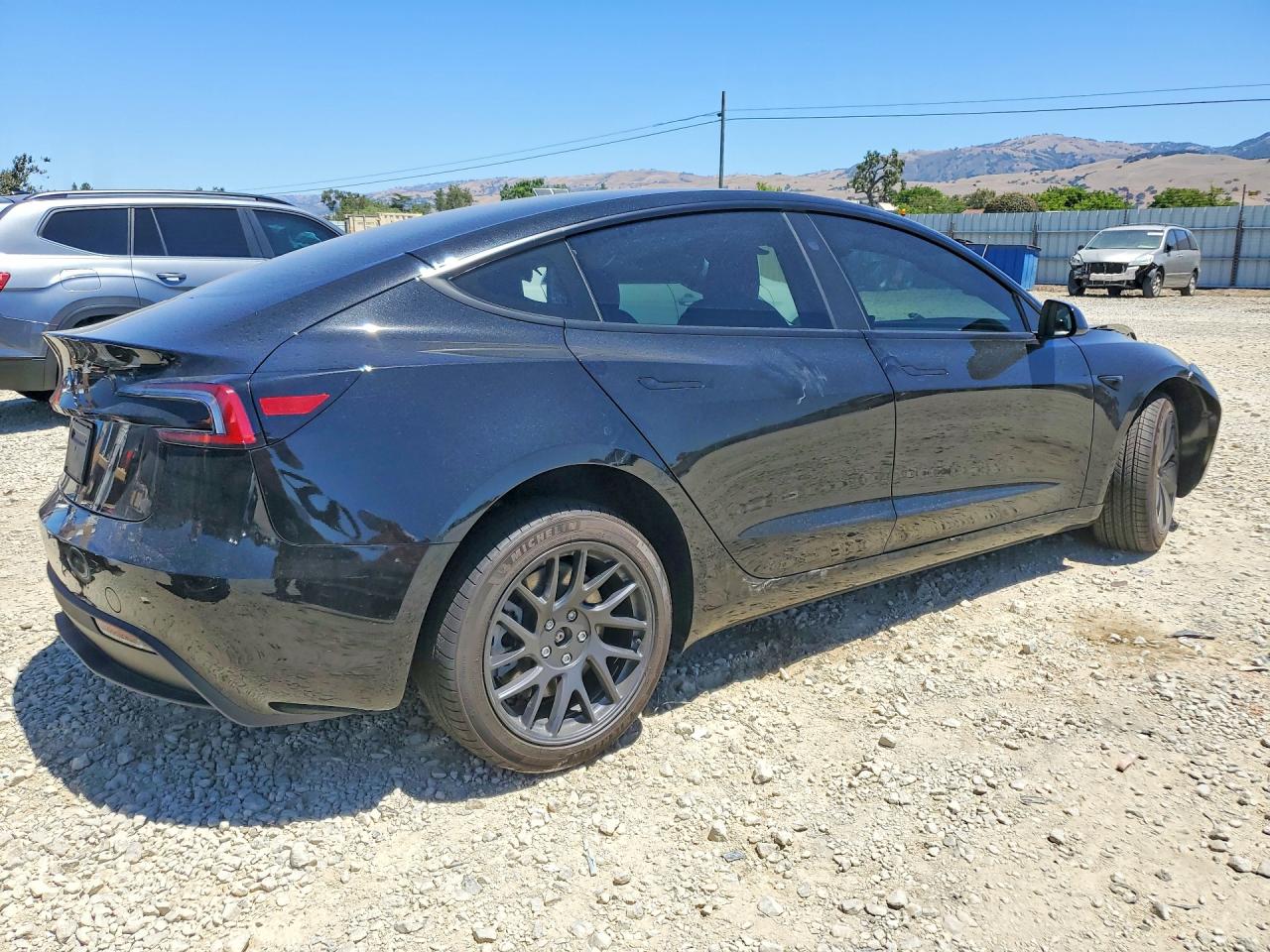 2026 TESLA MODEL 3 — снимка 3