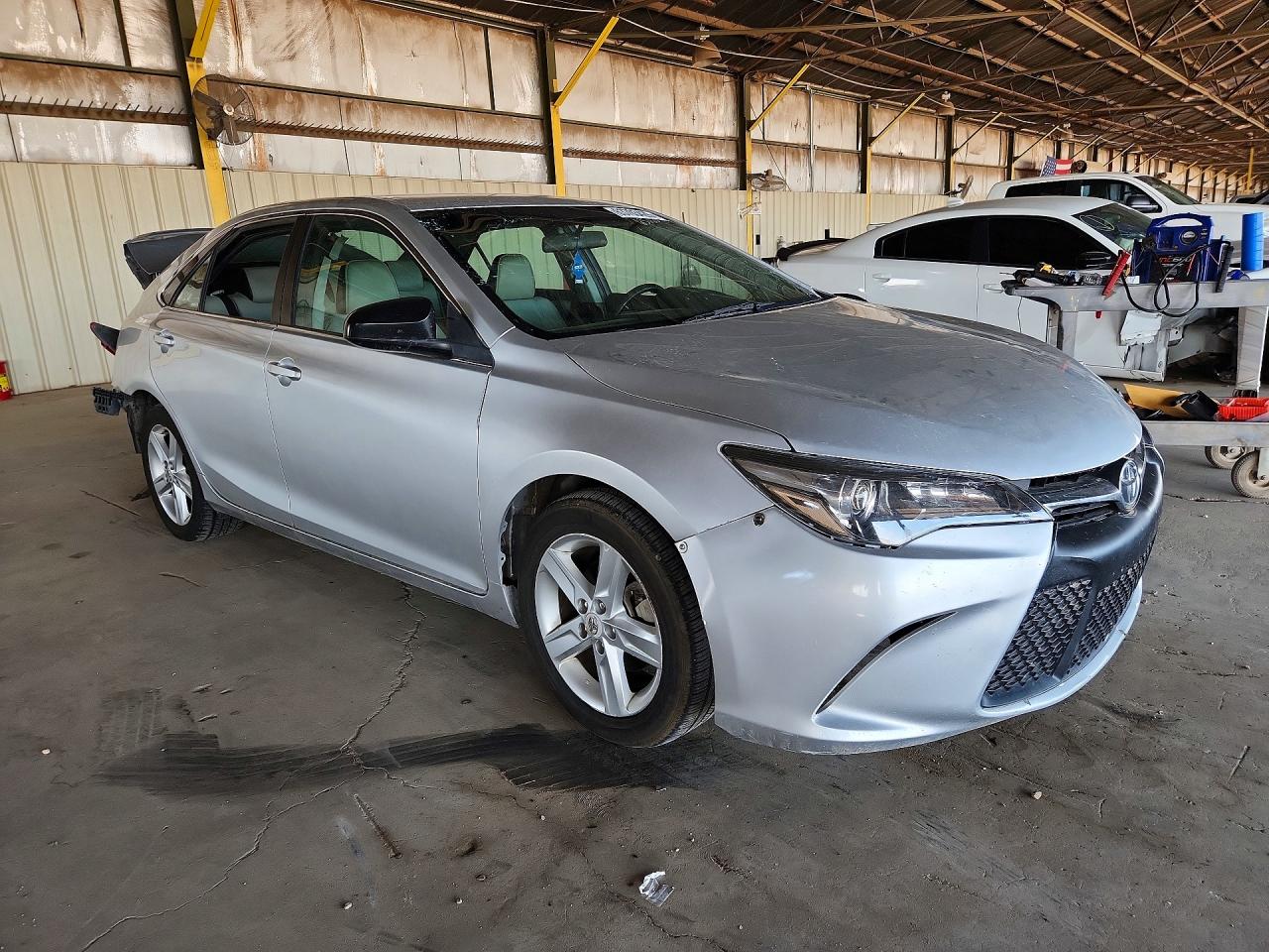 2016 TOYOTA CAMRY SE — снимка 4