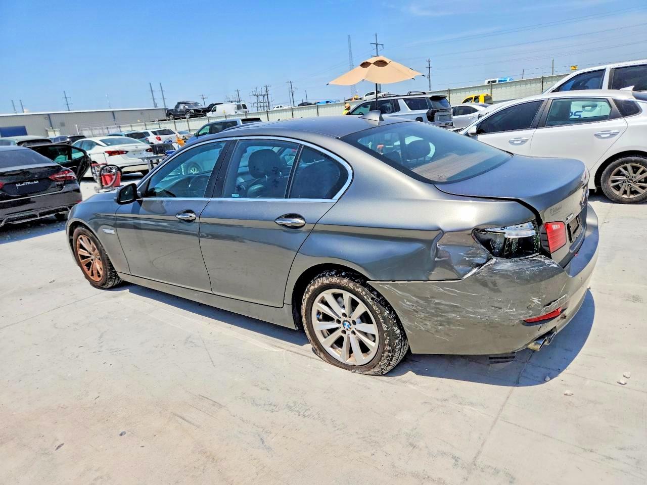 2015 BMW 528 XI — снимка 2
