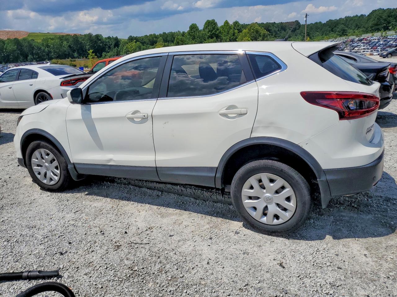 2020 NISSAN ROGUE SPORT S — снимка 2