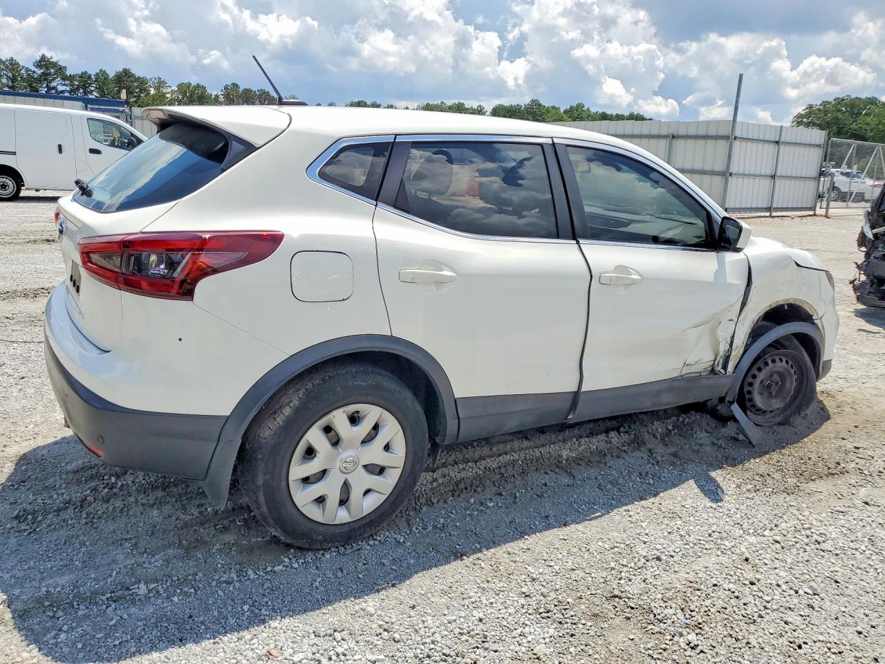 2020 NISSAN ROGUE SPORT S — снимка 3
