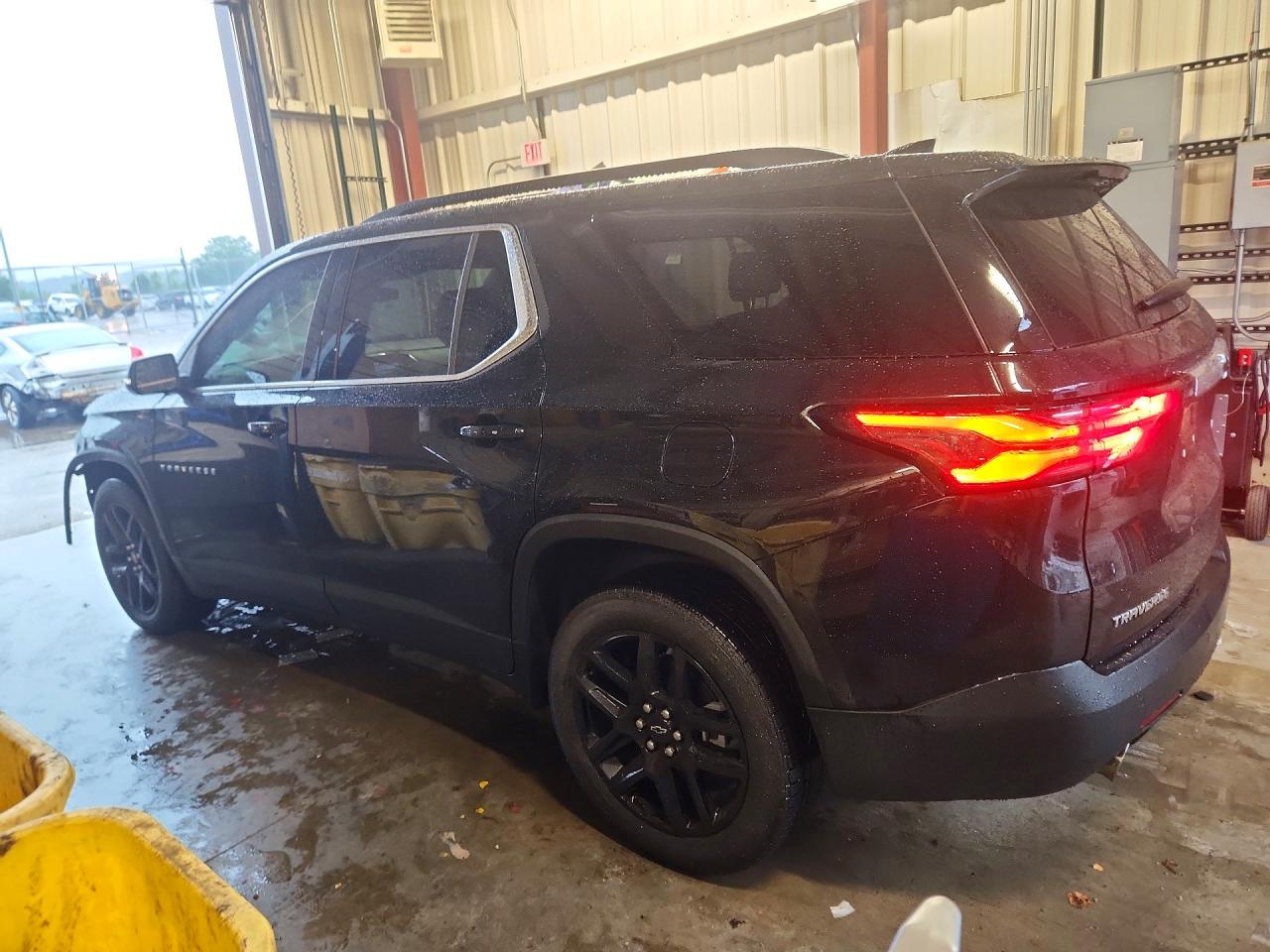 2022 CHEVROLET TRAVERSE LT — снимка 2