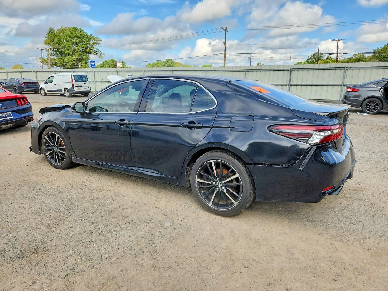 2018 TOYOTA CAMRY LE — снимка 2