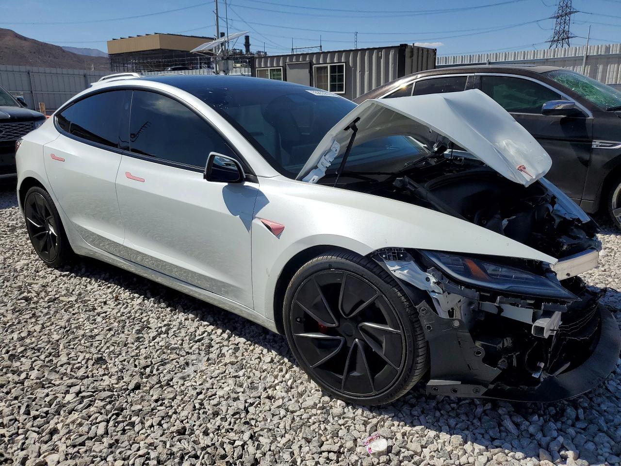 2025 TESLA MODEL 3 — снимка 4