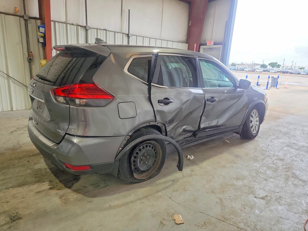 2017 NISSAN ROGUE S — снимка 3