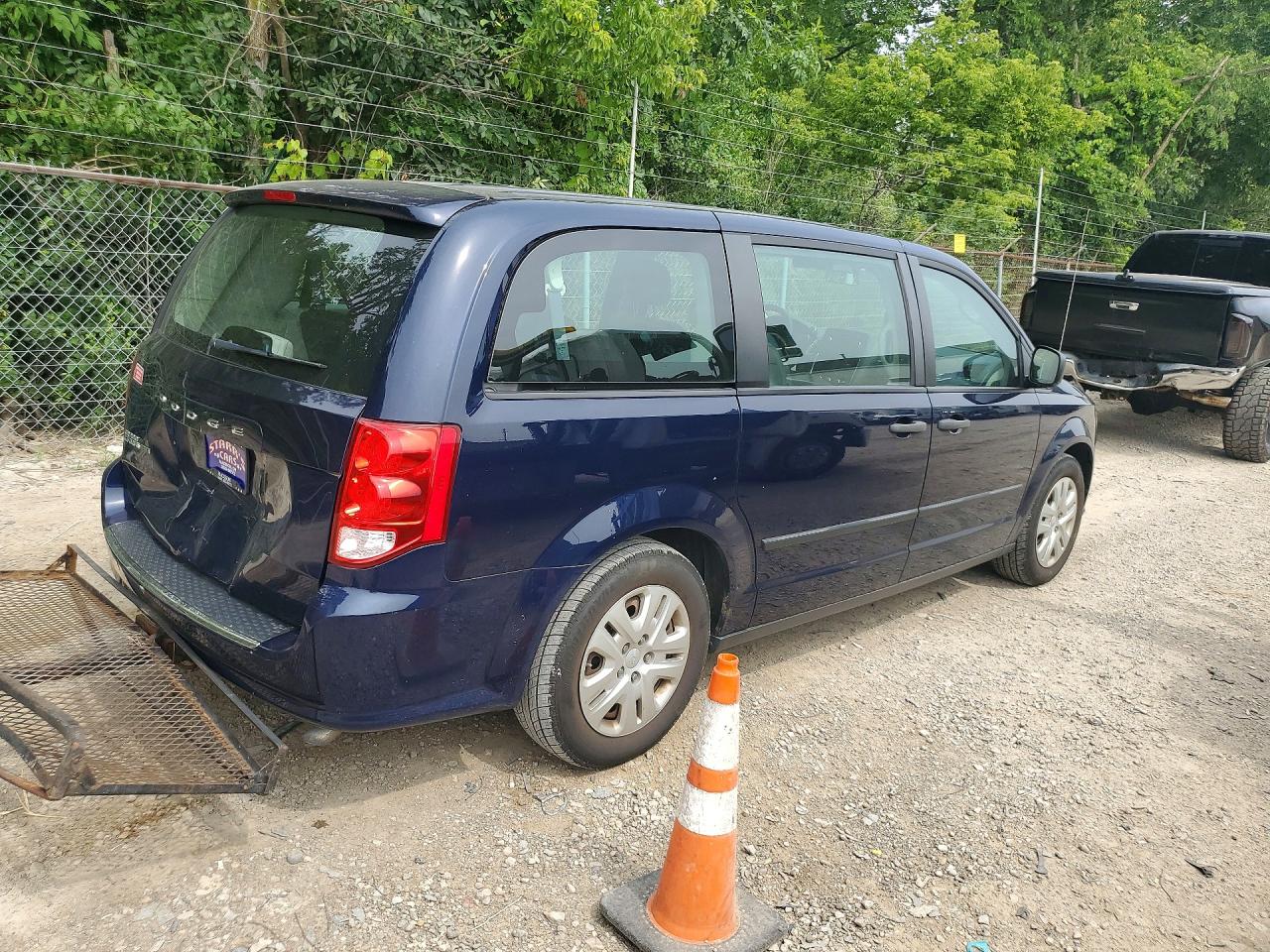 2016 DODGE GRAND CARAVAN SE — снимка 3