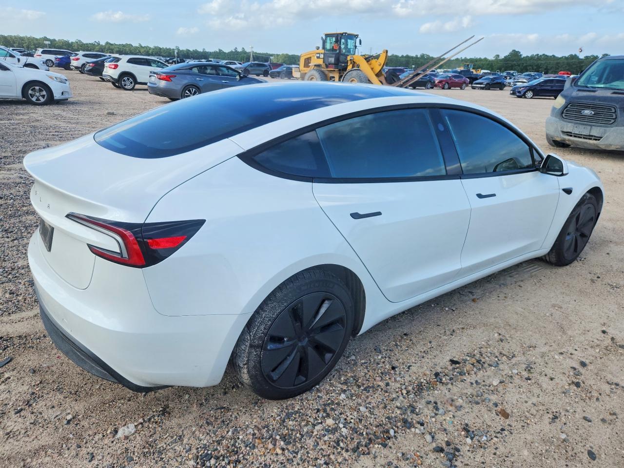 2025 TESLA MODEL 3 — снимка 3