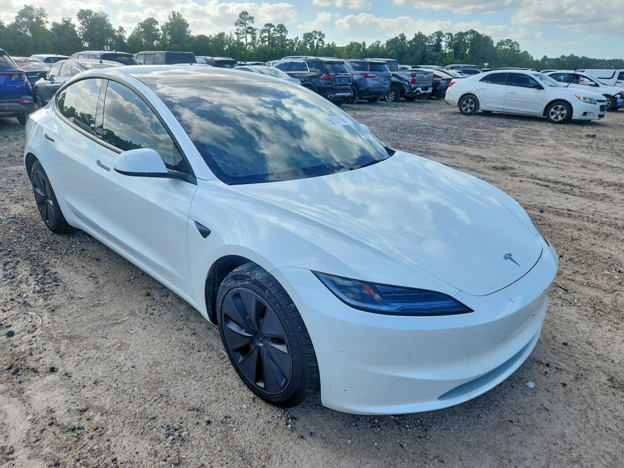 2025 TESLA MODEL 3 — снимка 4