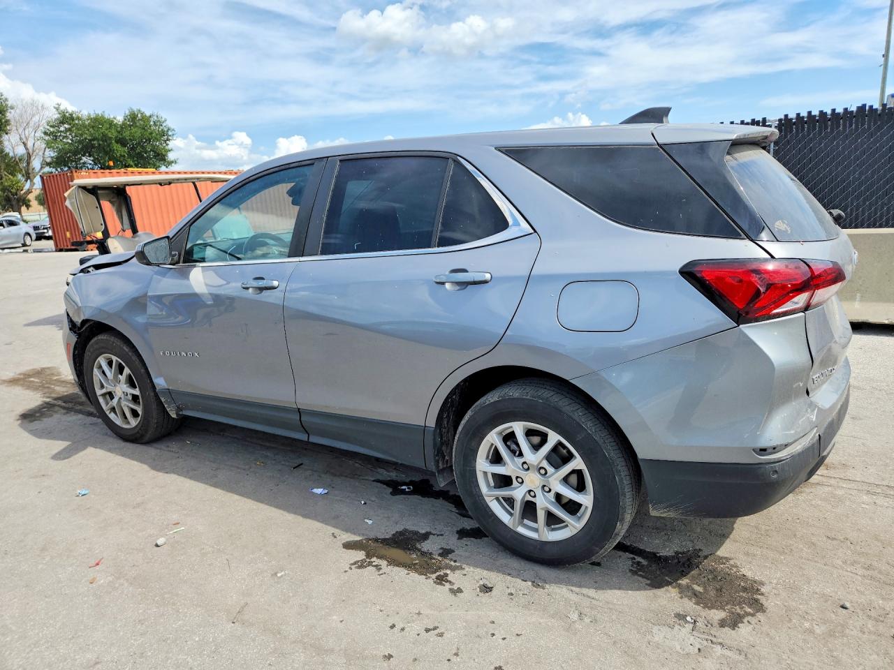 2023 CHEVROLET EQUINOX LT — снимка 2