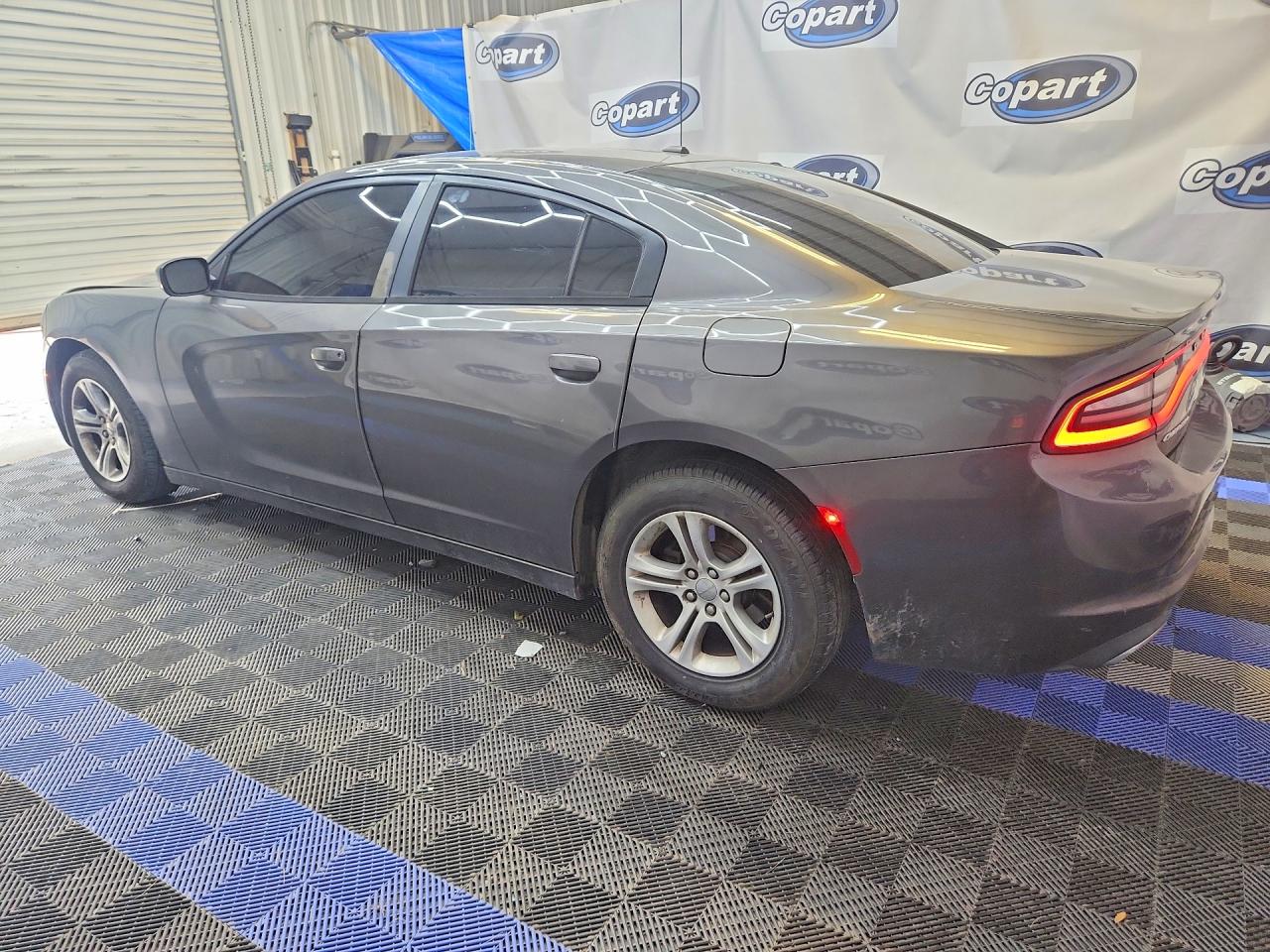 2015 DODGE CHARGER SE — снимка 2