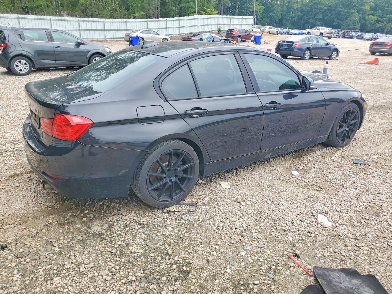 2013 BMW 335 I — снимка 3