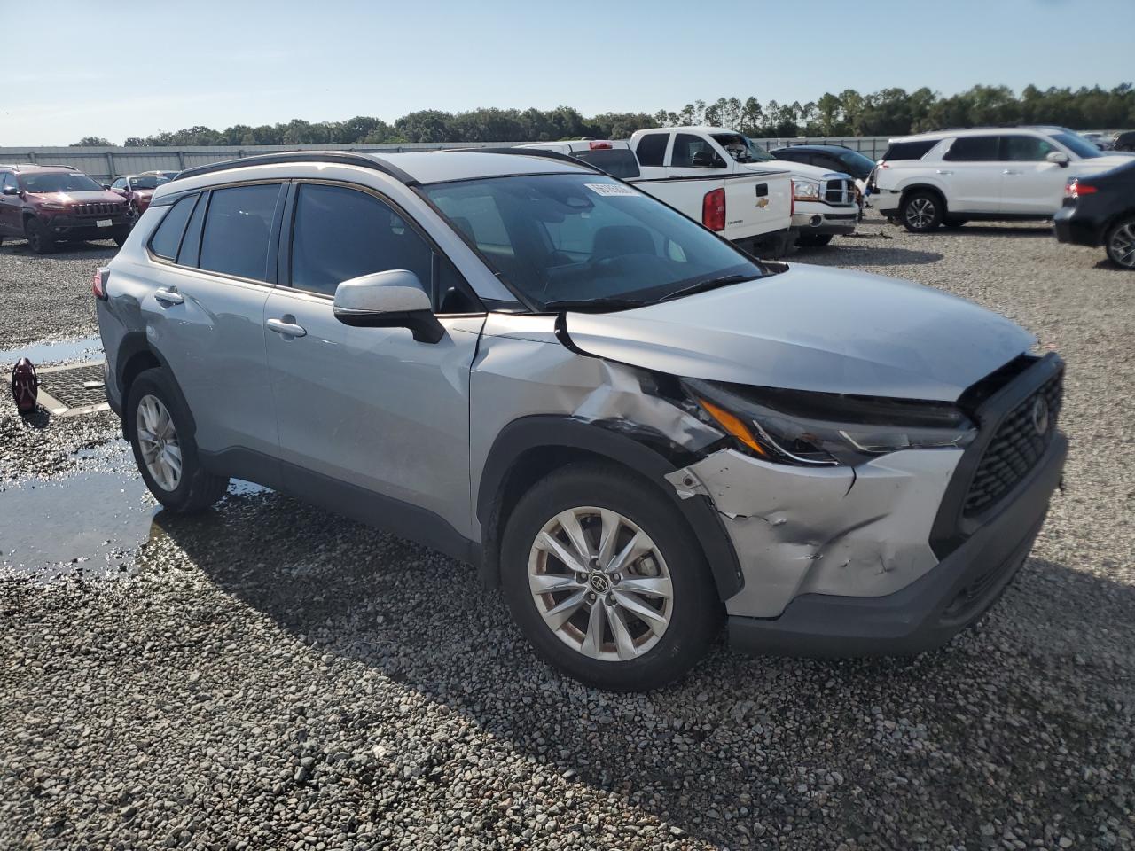2024 TOYOTA COROLLA CROSS LE — снимка 4