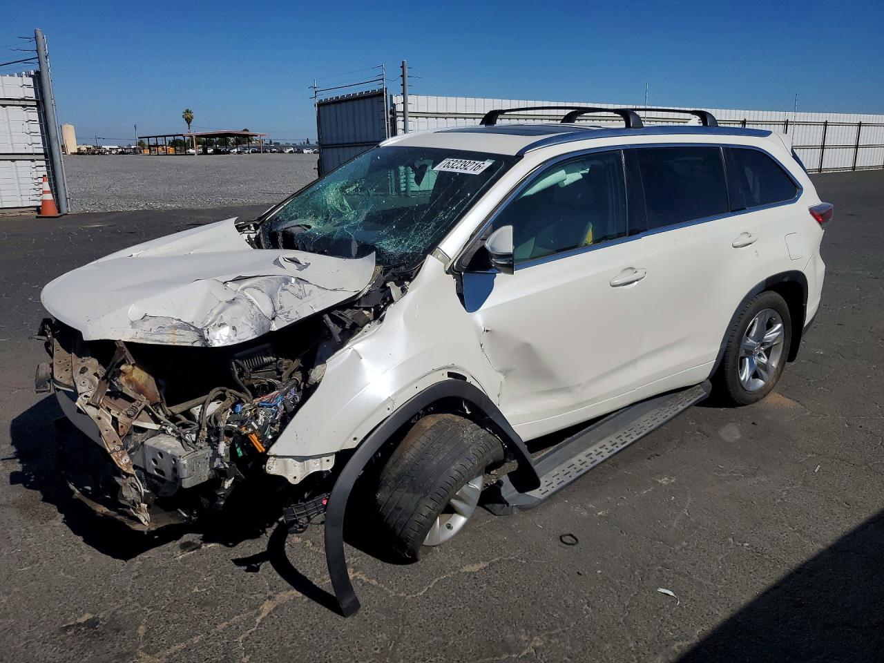 2015 TOYOTA HIGHLANDER LIMITED