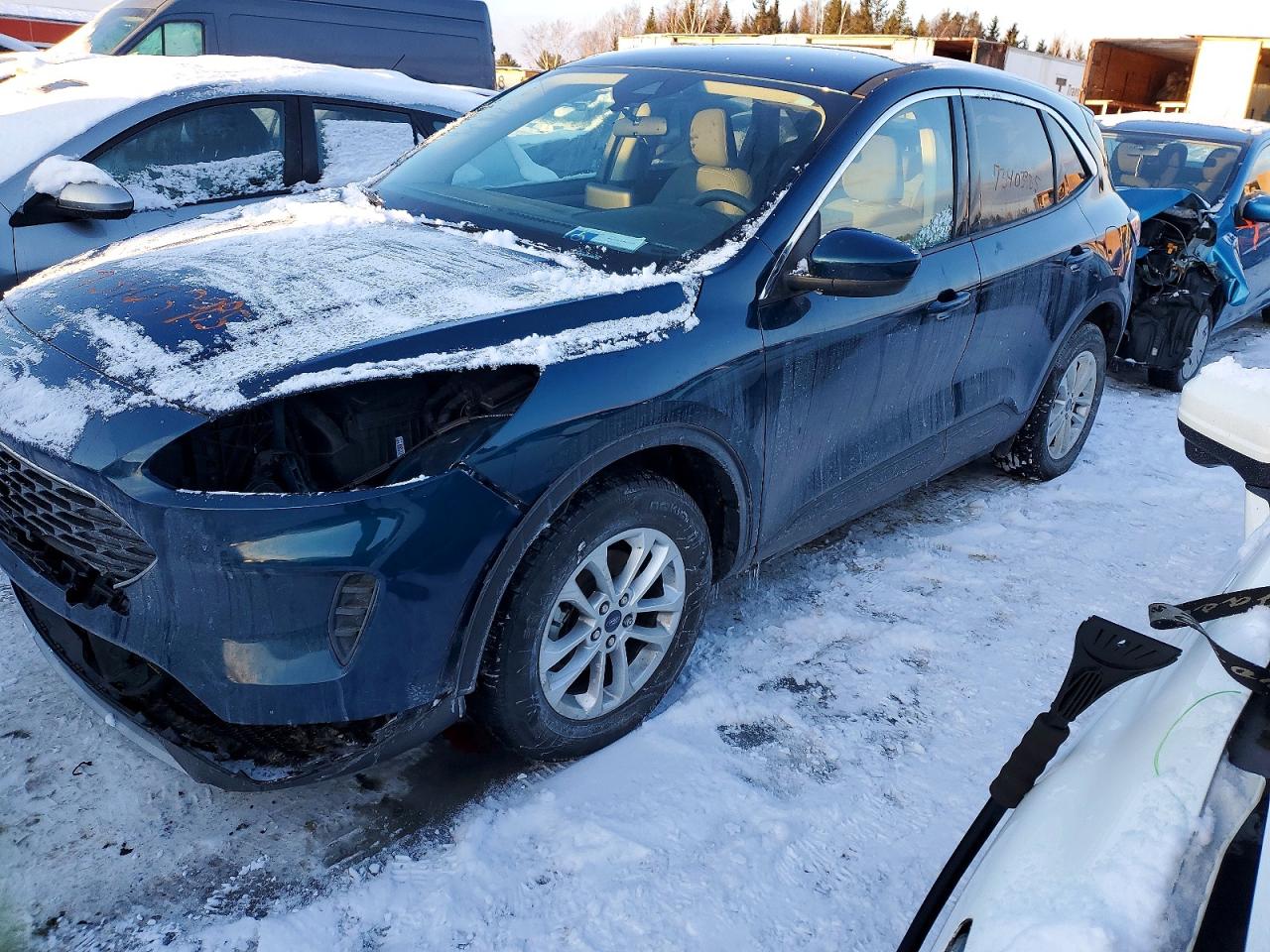 2020 FORD ESCAPE SE