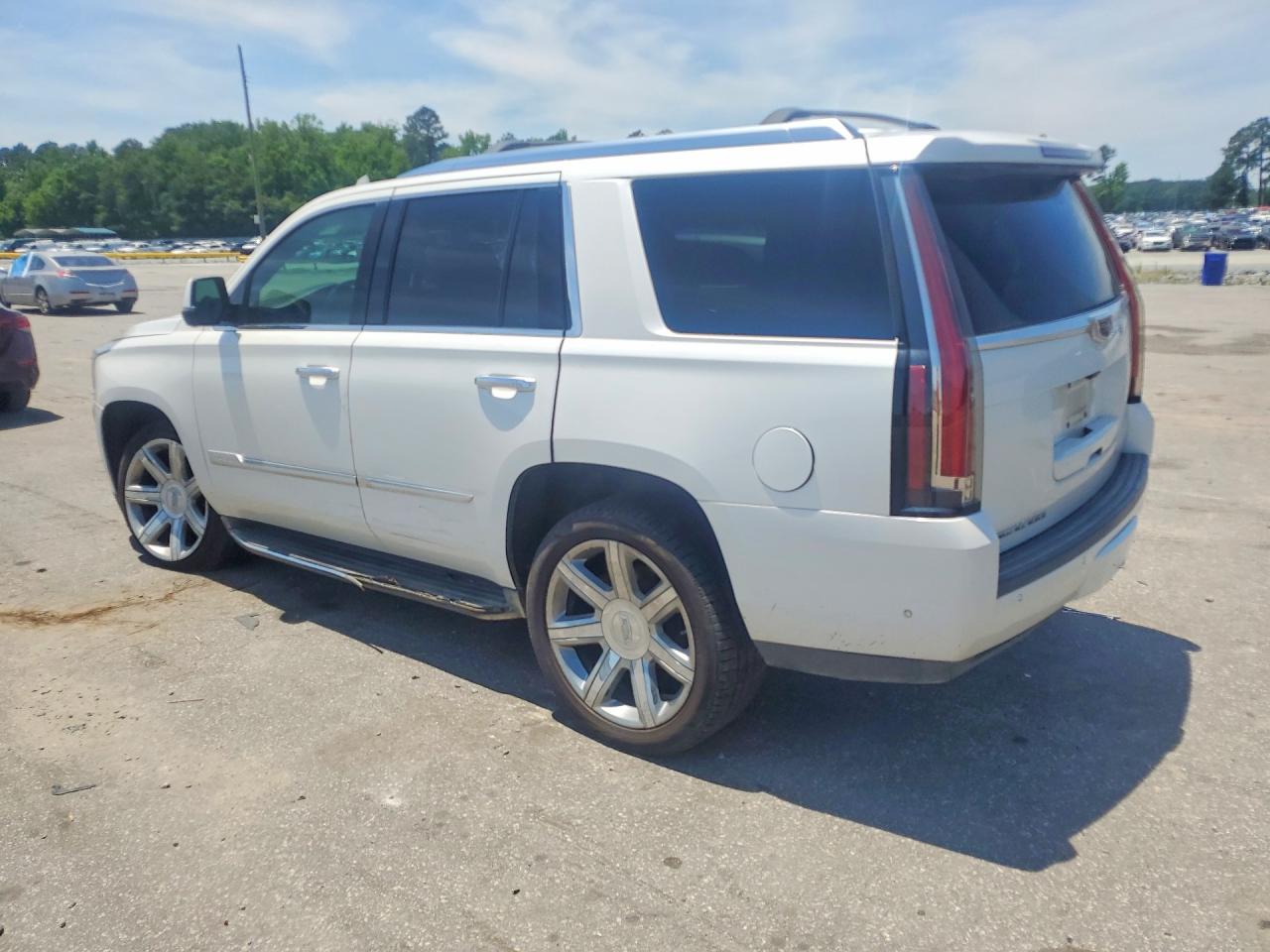 2017 CADILLAC ESCALADE LUXURY — снимка 2