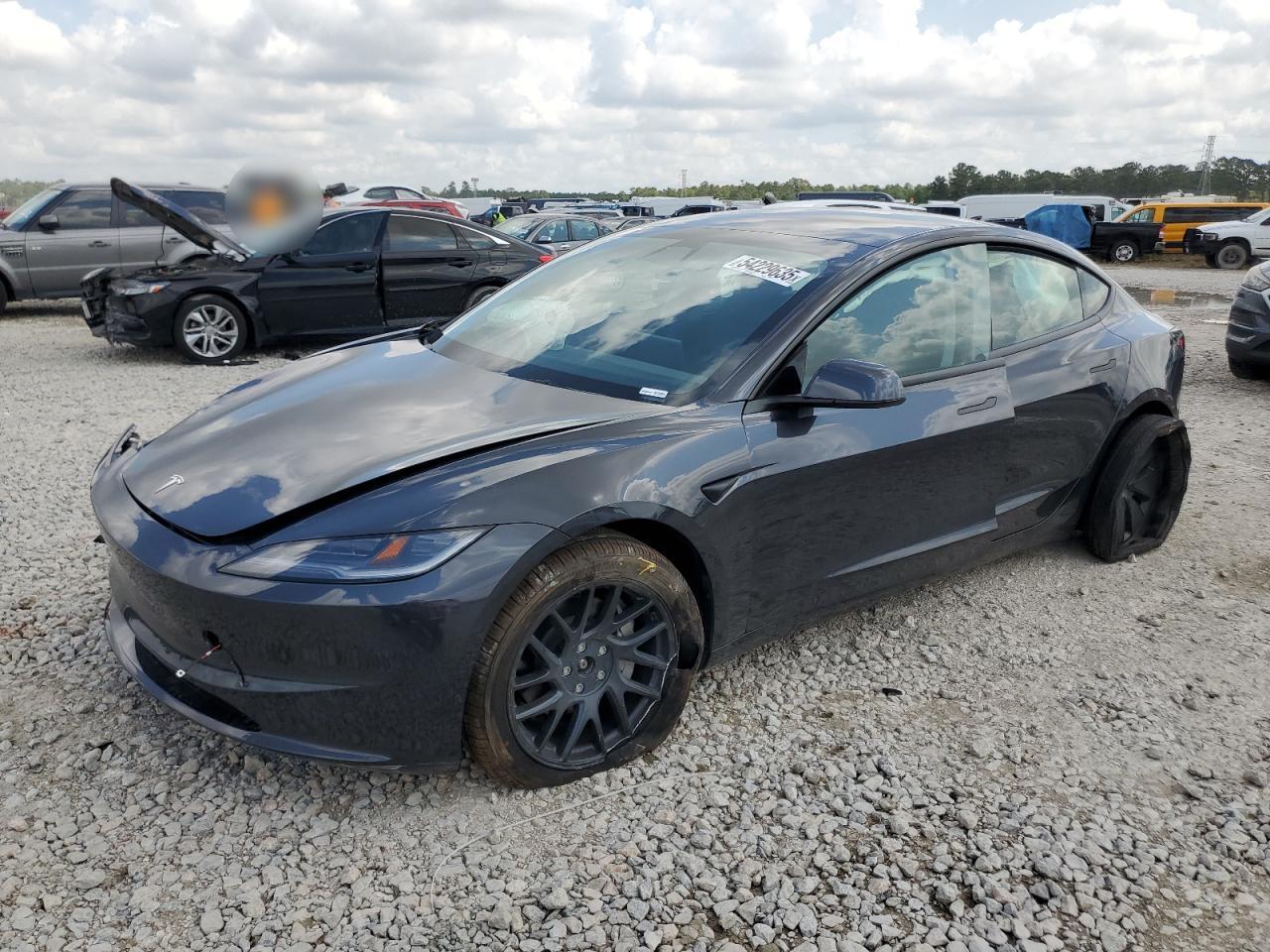 2025 TESLA MODEL 3