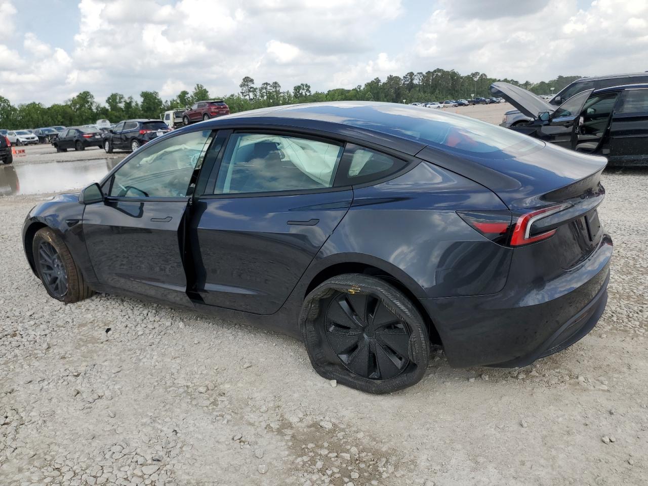 2025 TESLA MODEL 3 — снимка 2