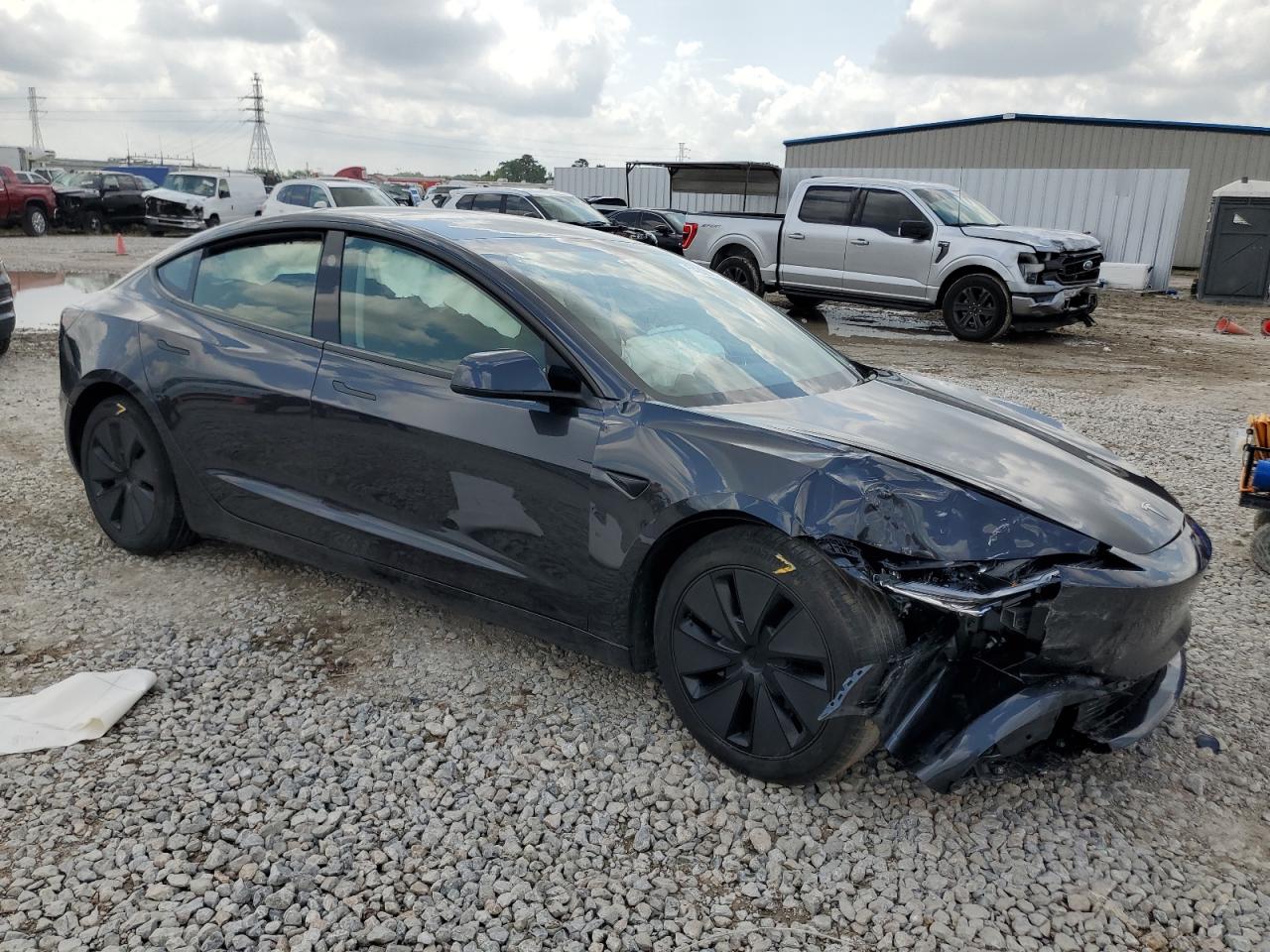 2025 TESLA MODEL 3 — снимка 4