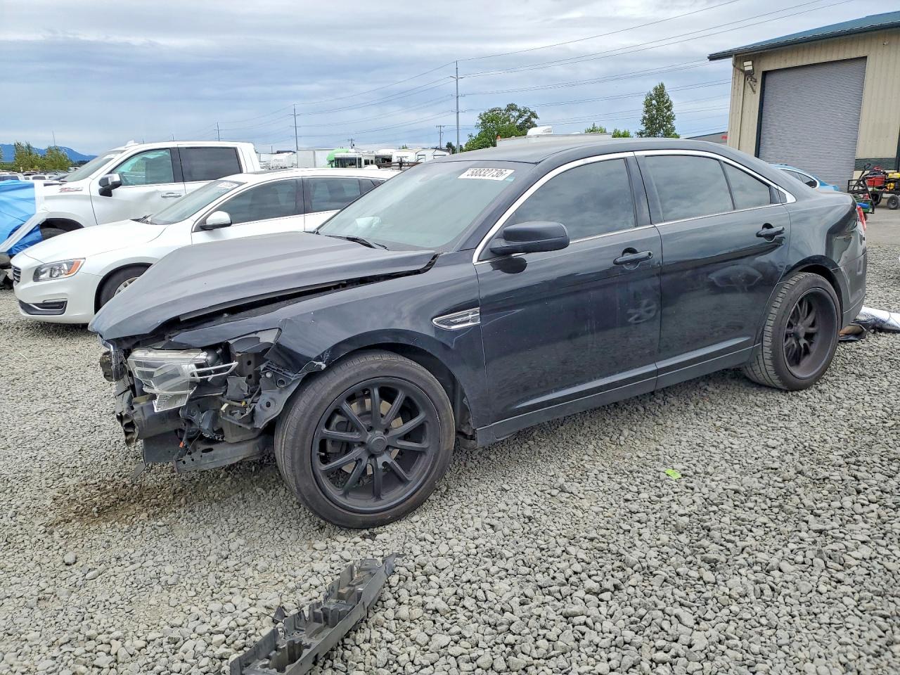 2016 FORD TAURUS SE