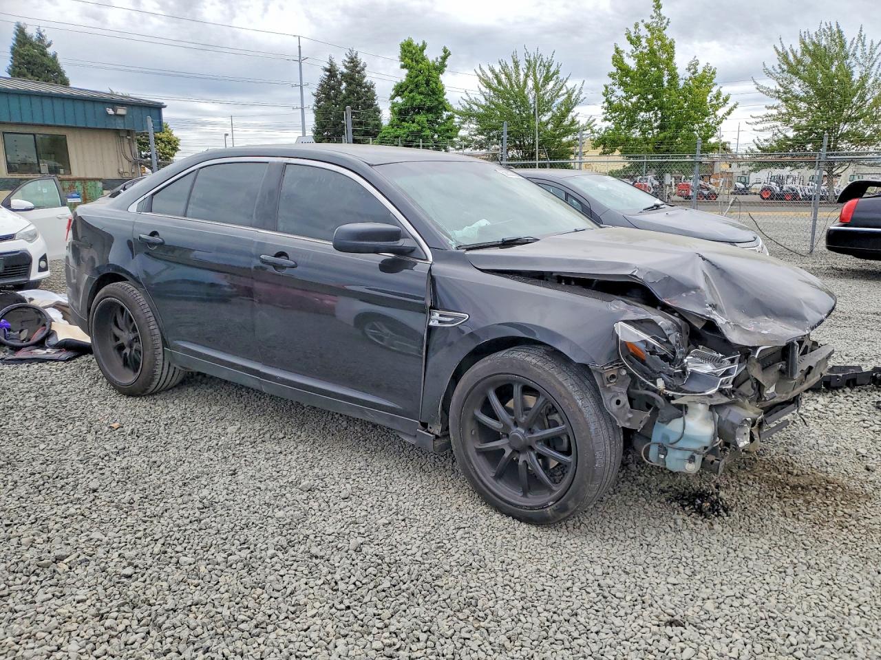 2016 FORD TAURUS SE — снимка 4