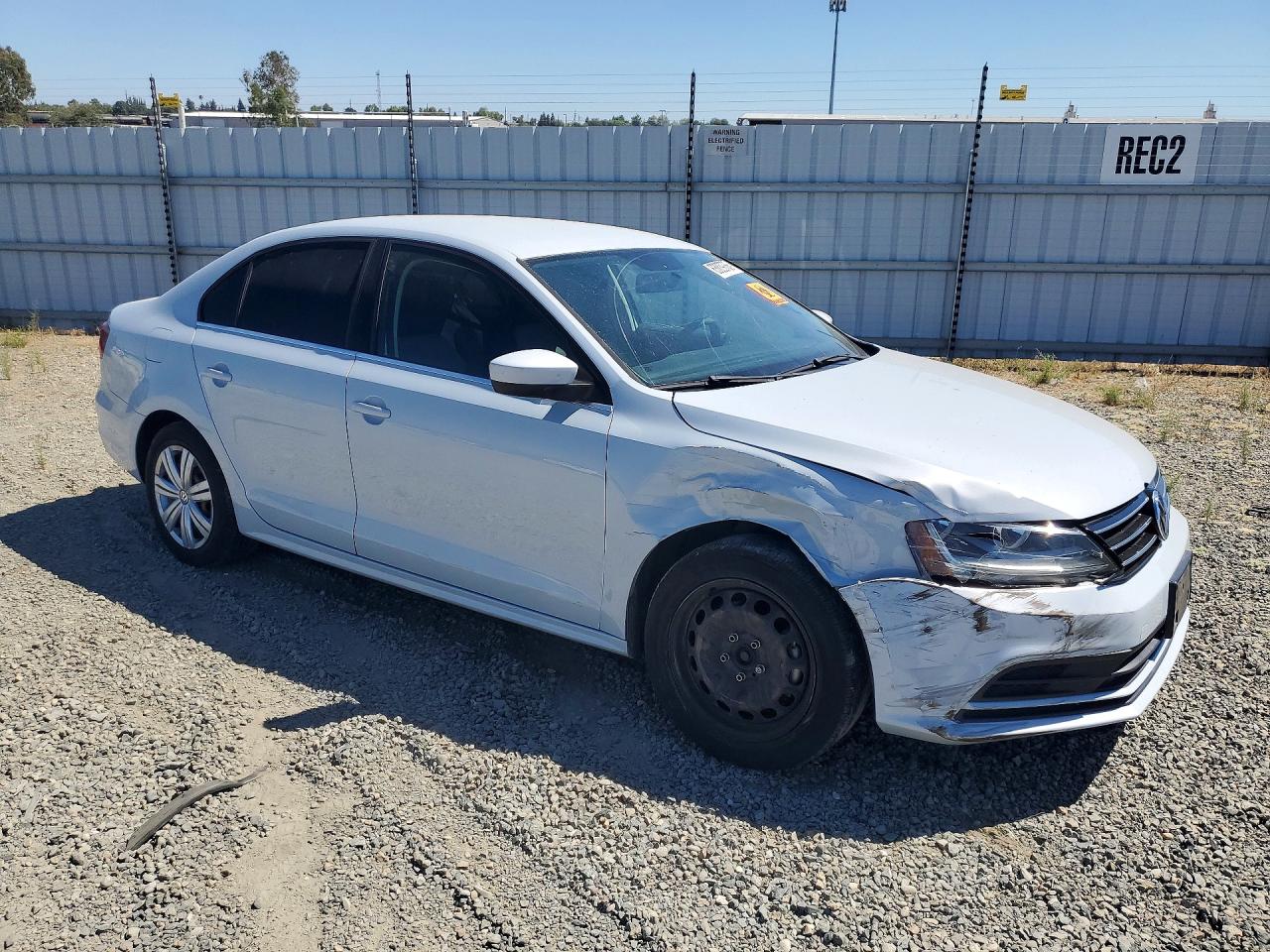2017 VOLKSWAGEN JETTA S — снимка 4