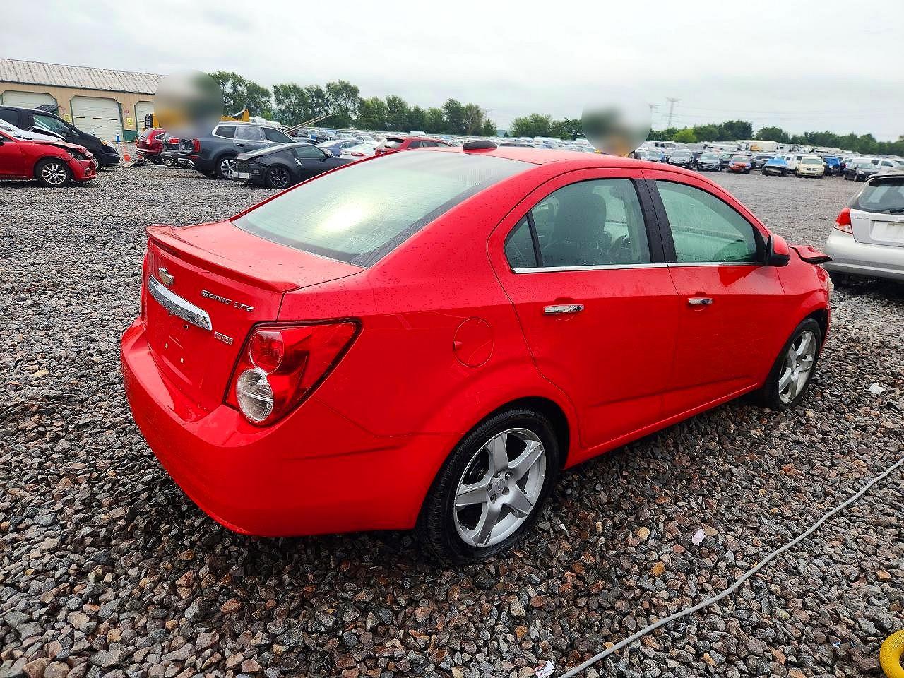 2015 CHEVROLET SONIC LTZ — снимка 3