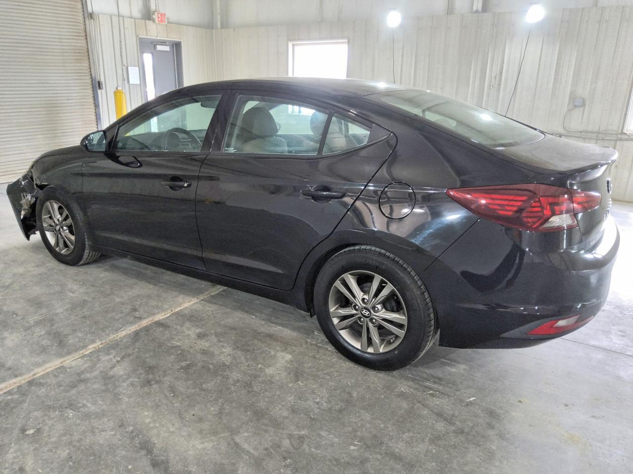 2019 HYUNDAI ELANTRA SE — снимка 2
