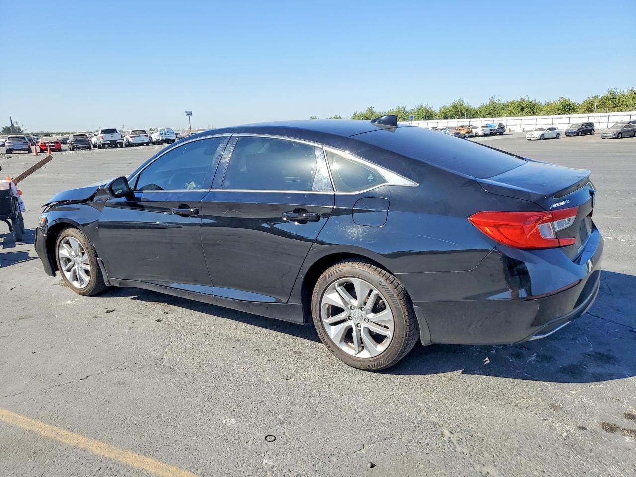 2020 HONDA ACCORD LX — снимка 2