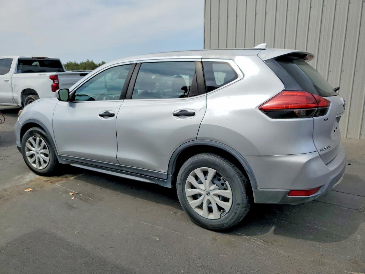 2017 NISSAN ROGUE S — снимка 2