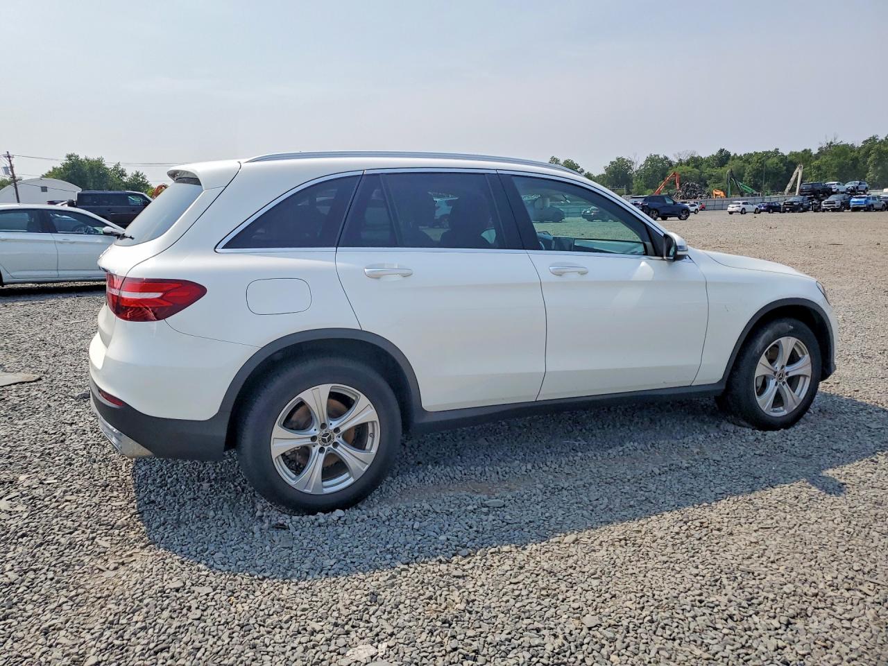 2018 MERCEDES-BENZ GLC 300 — снимка 3