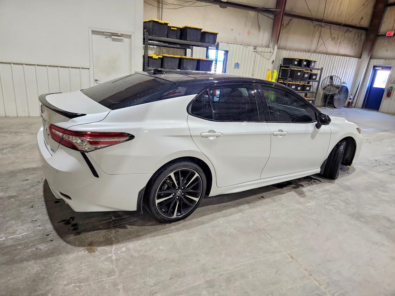 2019 TOYOTA CAMRY XSE — снимка 3