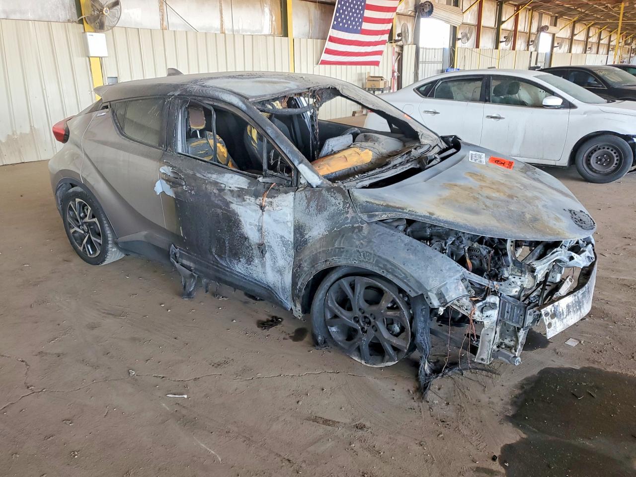 2019 TOYOTA C-HR XLE — снимка 4