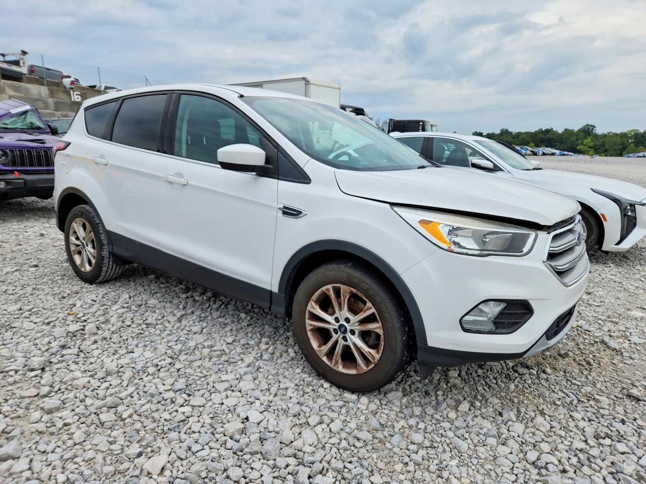 2017 FORD ESCAPE SE — снимка 4