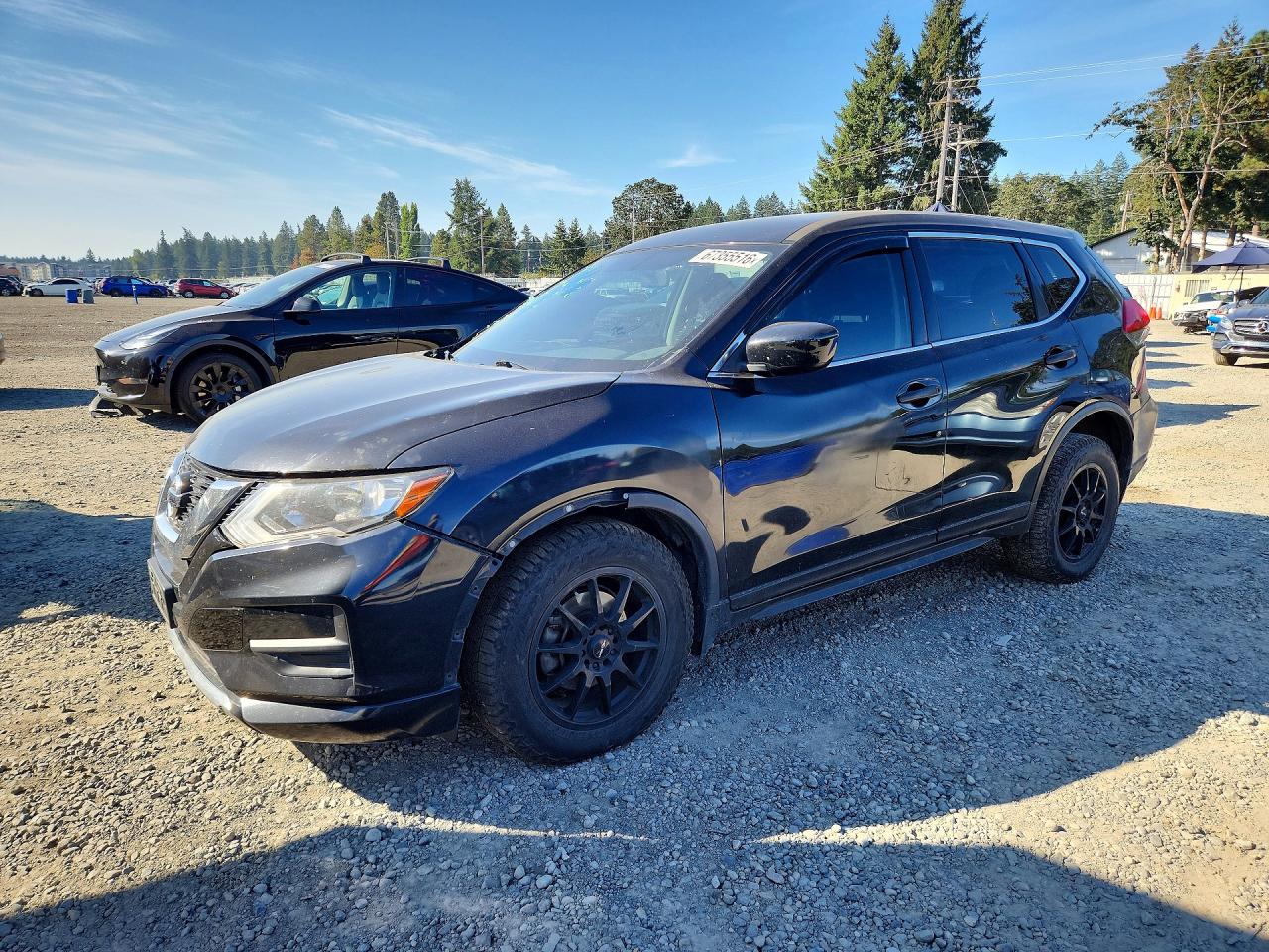 2017 NISSAN ROGUE S