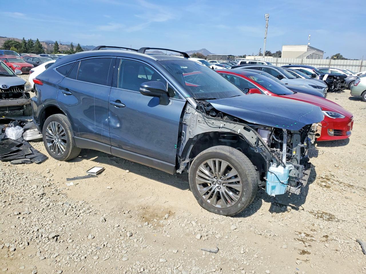 2024 TOYOTA VENZA XLE — photo 4