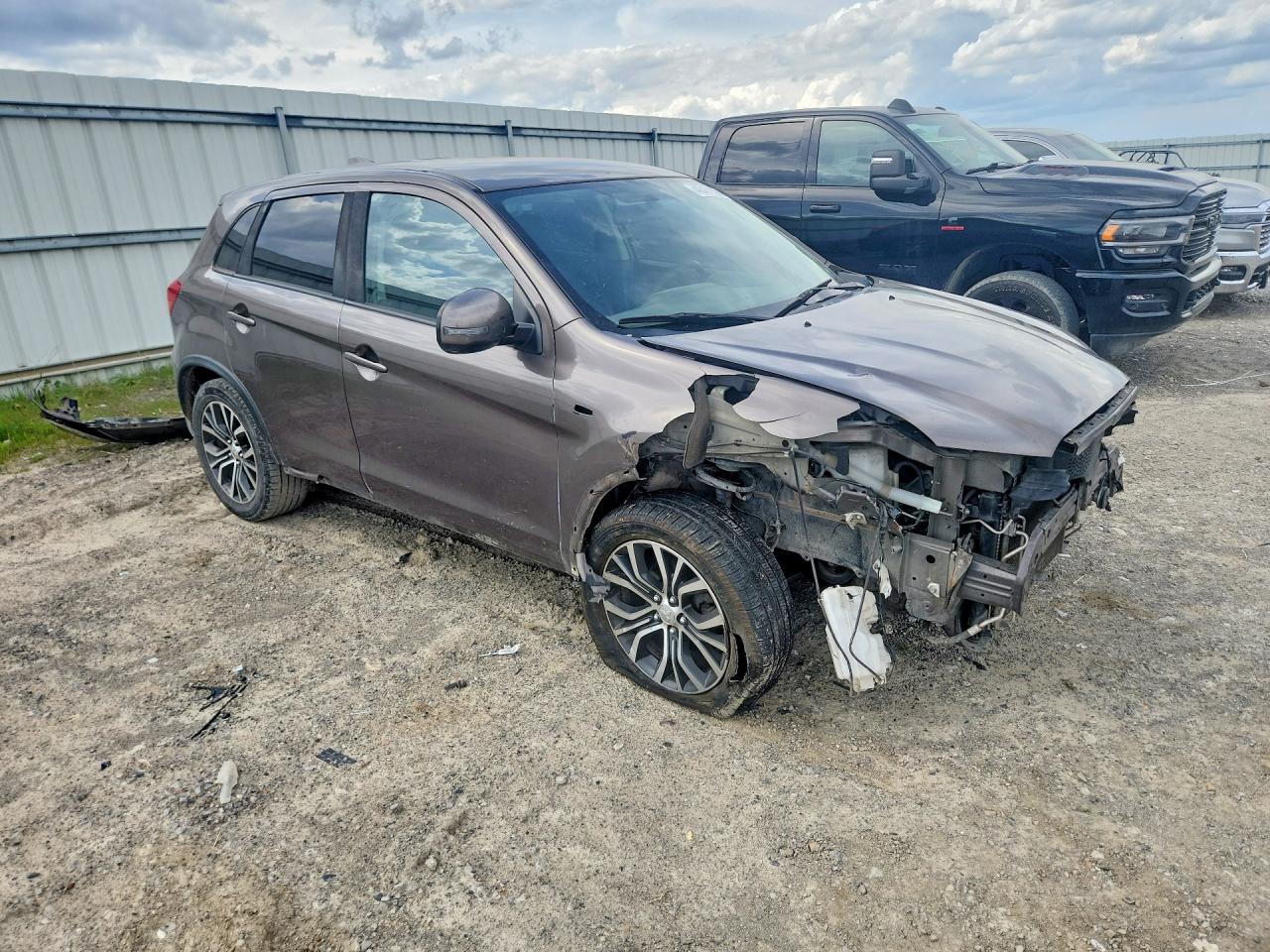 2019 MITSUBISHI OUTLANDER SPORT ES — снимка 4