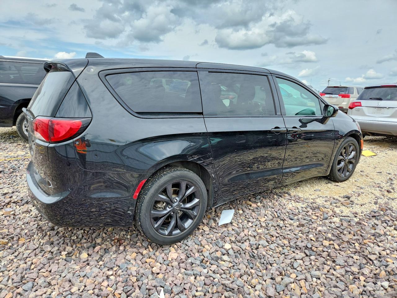 2019 CHRYSLER PACIFICA TOURING PLUS — снимка 3