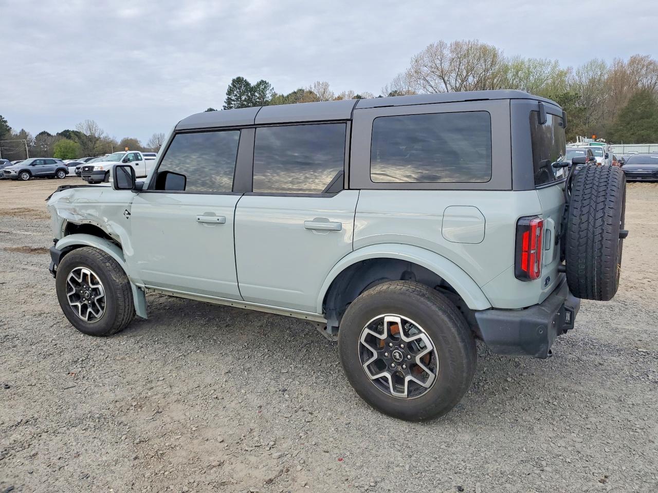2024 FORD BRONCO OUTER BANKS — снимка 2