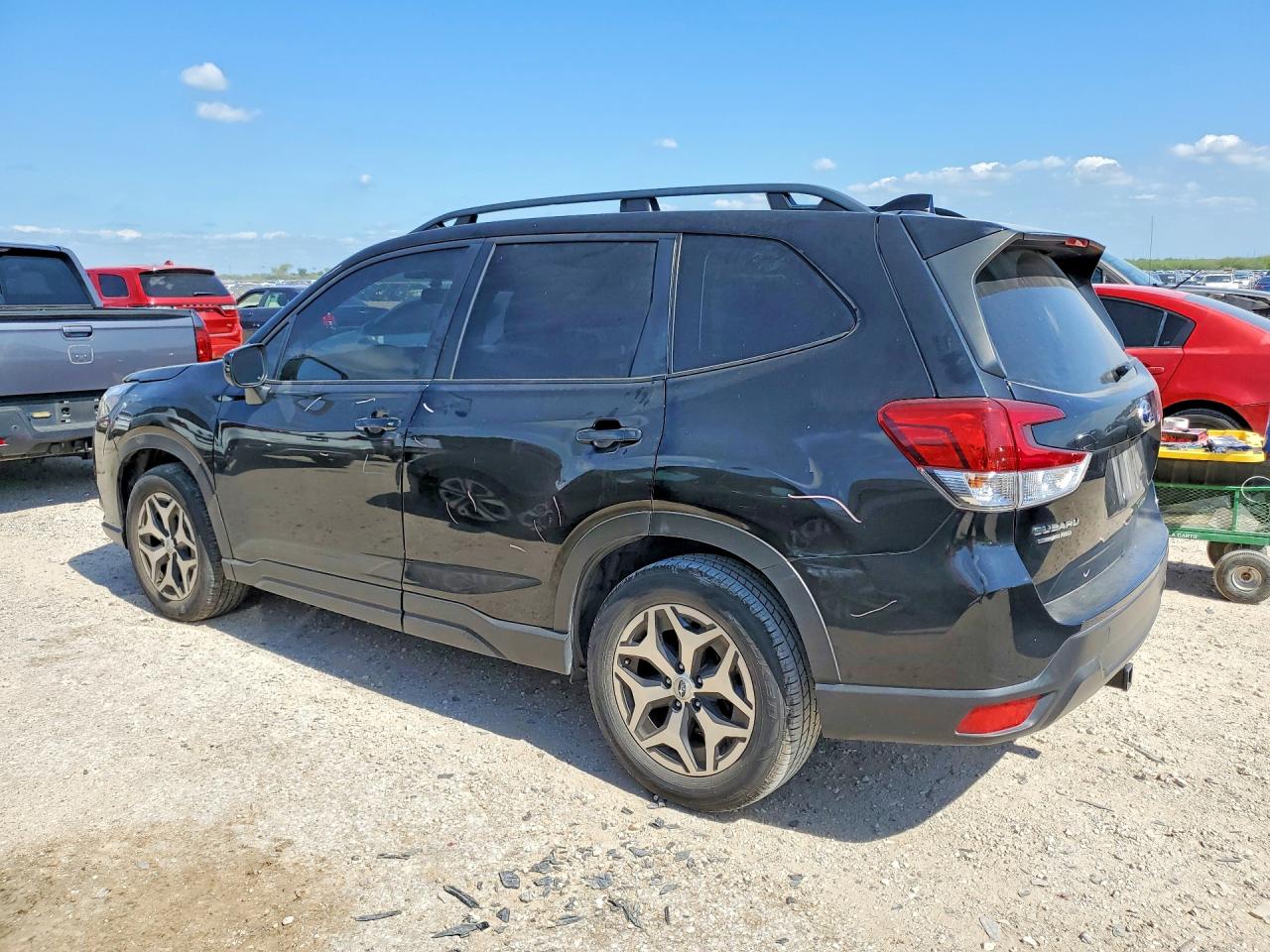 2022 SUBARU FORESTER PREMIUM — снимка 2