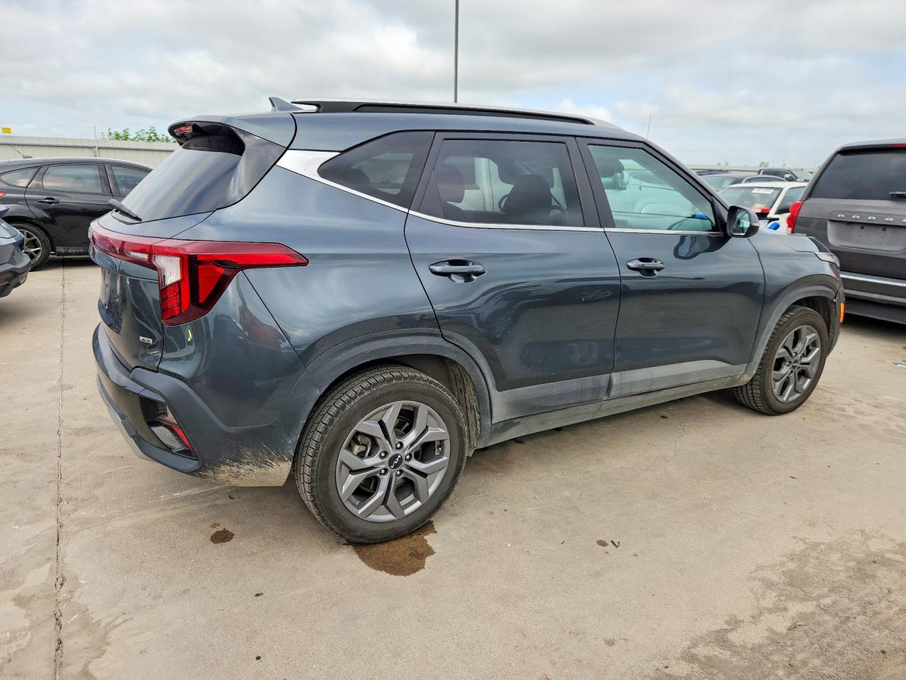 2024 KIA SELTOS S — снимка 3