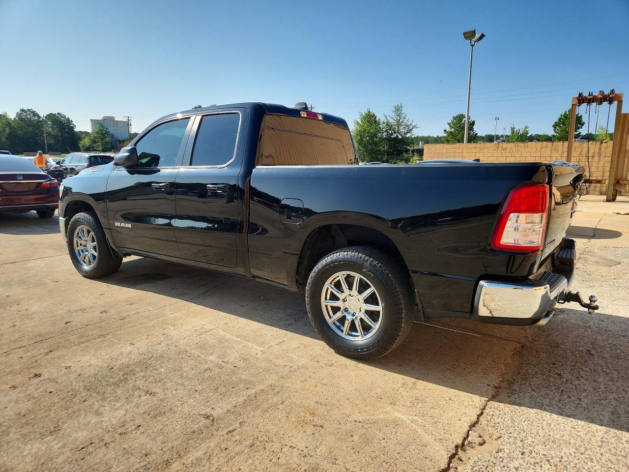 2021 RAM 1500 BIG HORN/LONE STAR — снимка 2