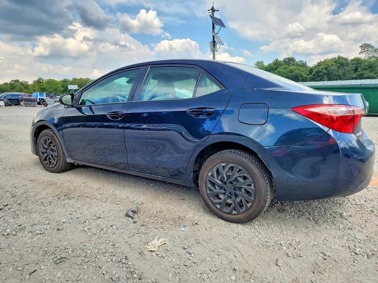 2018 TOYOTA COROLLA LE — снимка 2