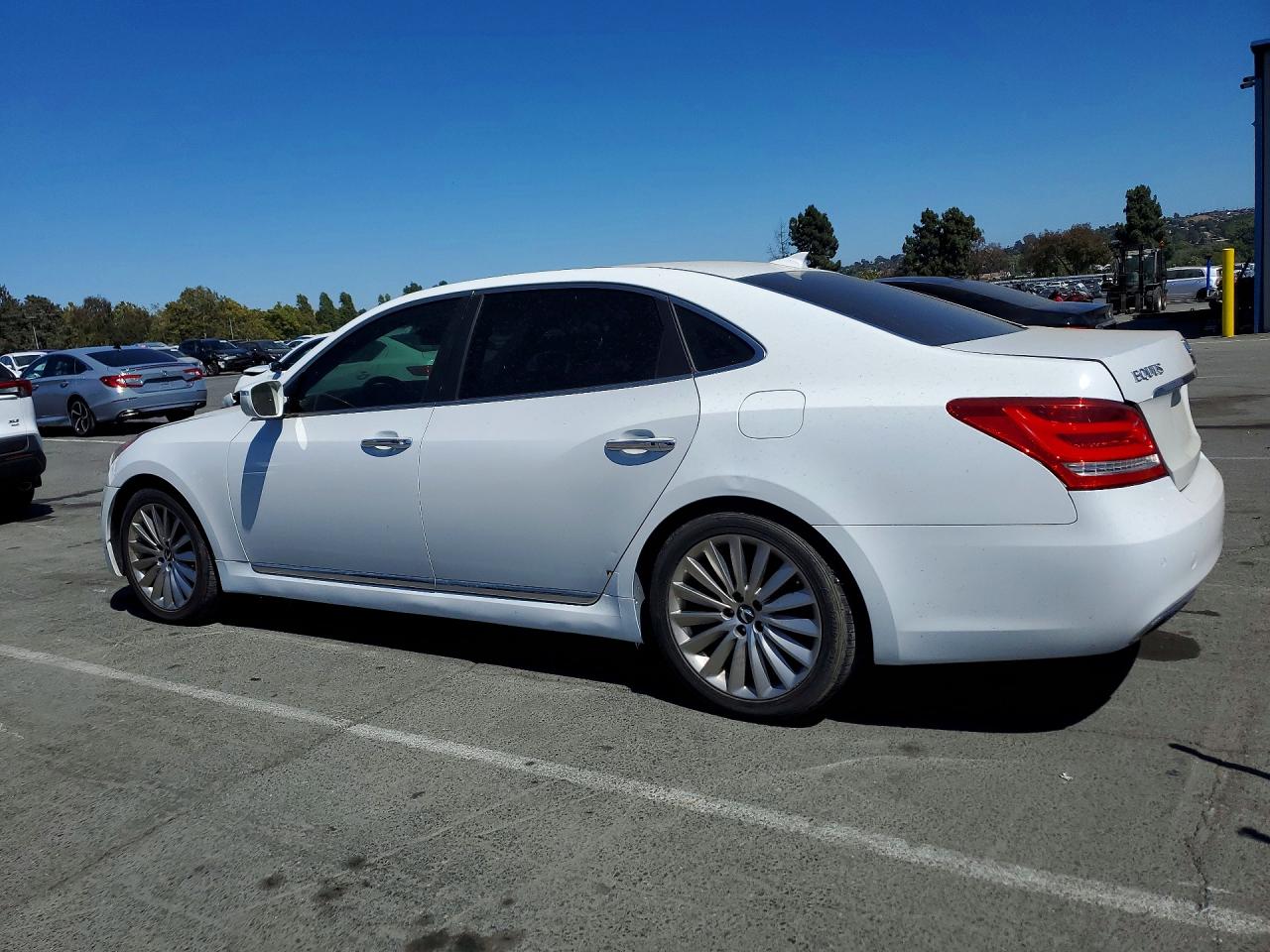 2015 HYUNDAI EQUUS SIGNATURE — снимка 2