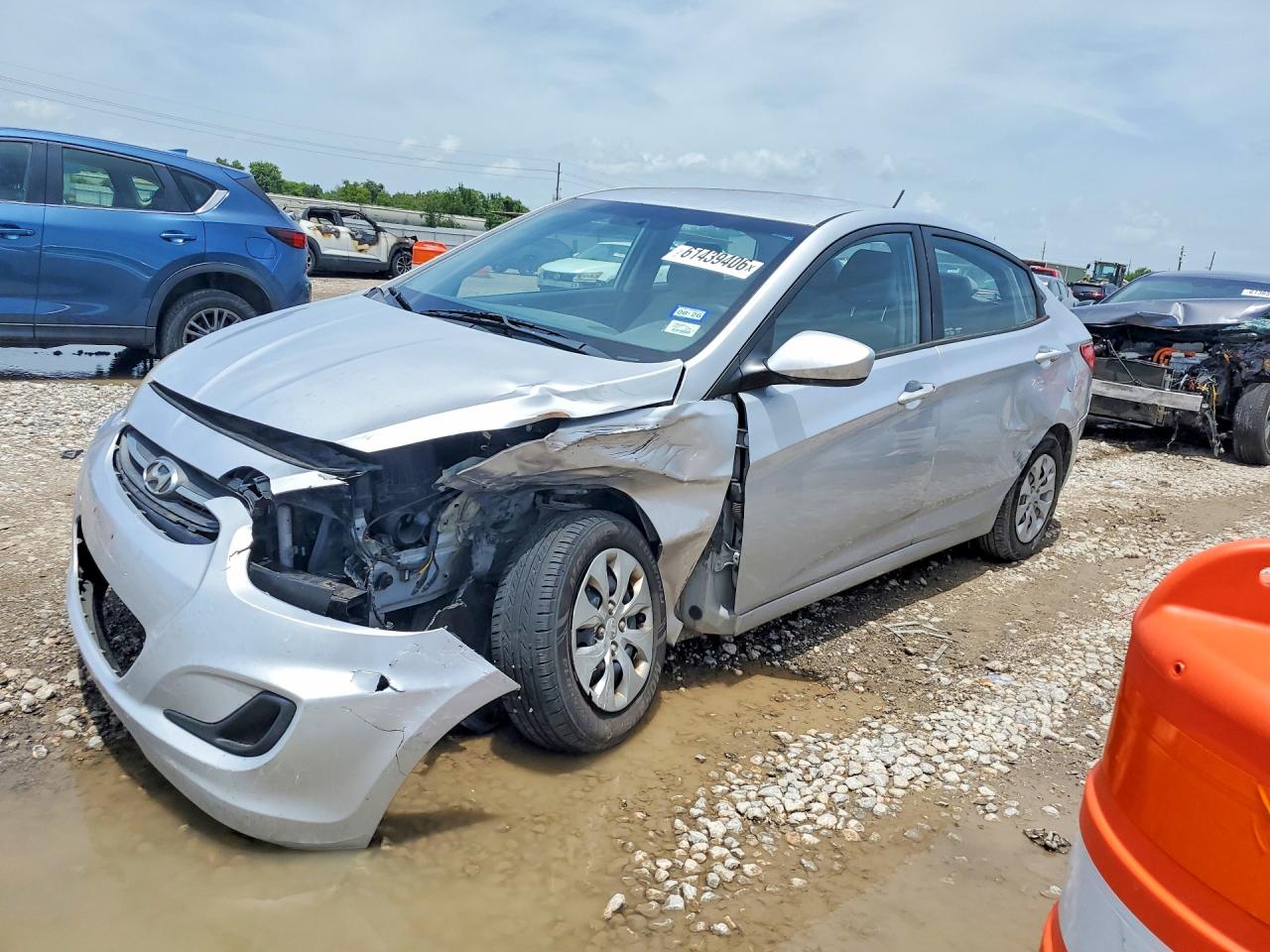 2015 HYUNDAI ACCENT GLS